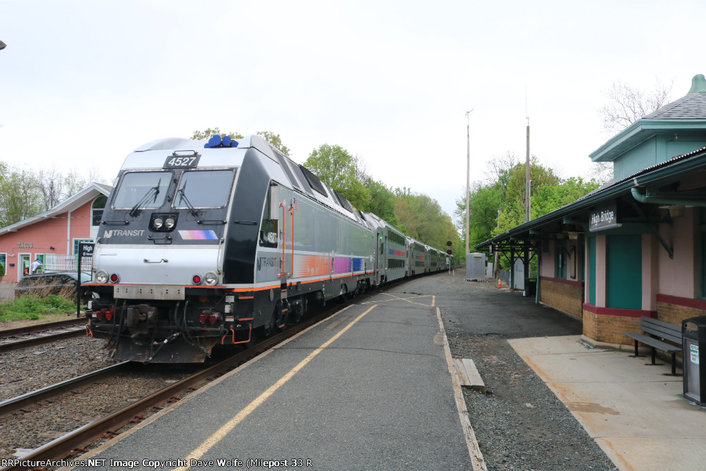 NJT 4527